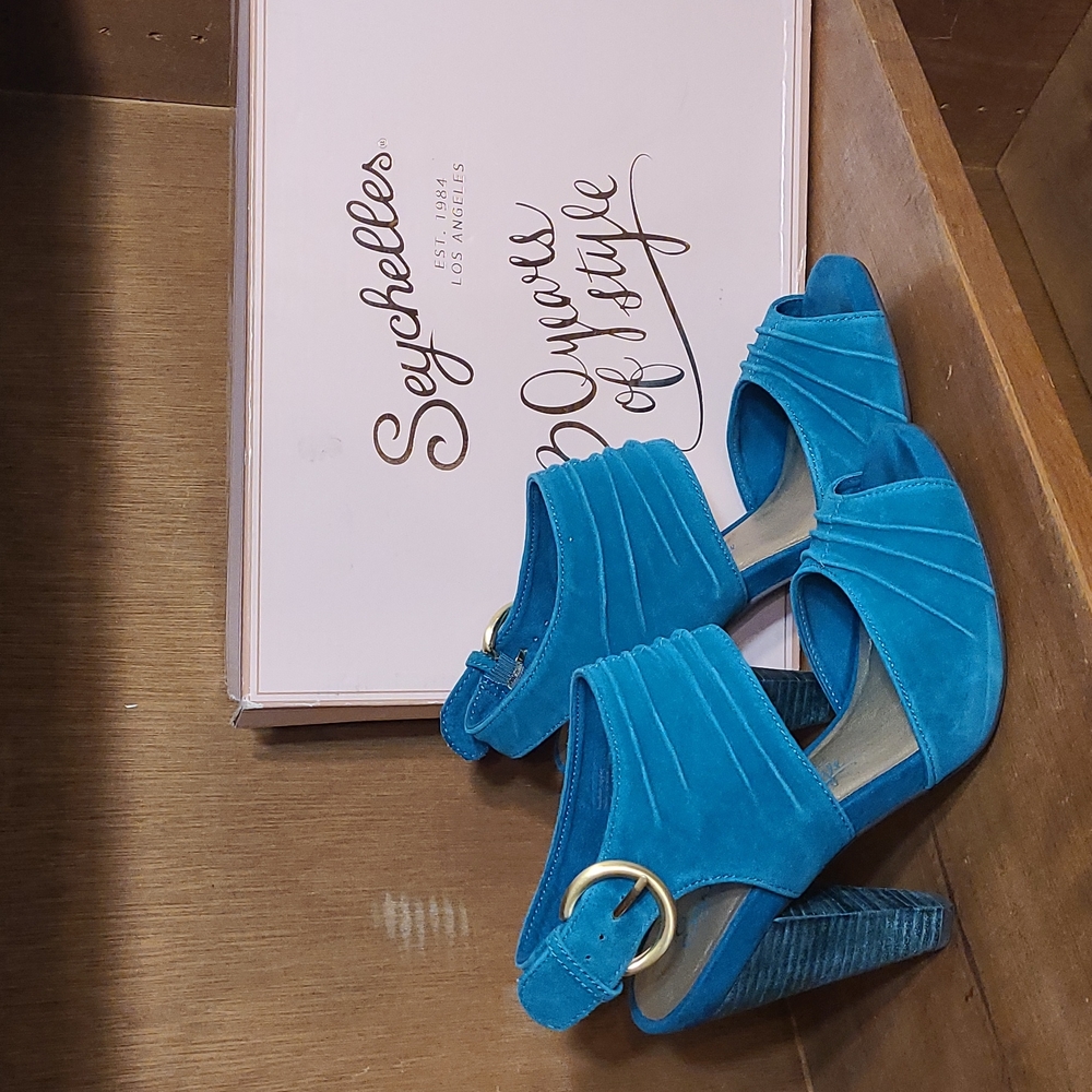 Seychelles Gypsy Heel in Teal Size 7